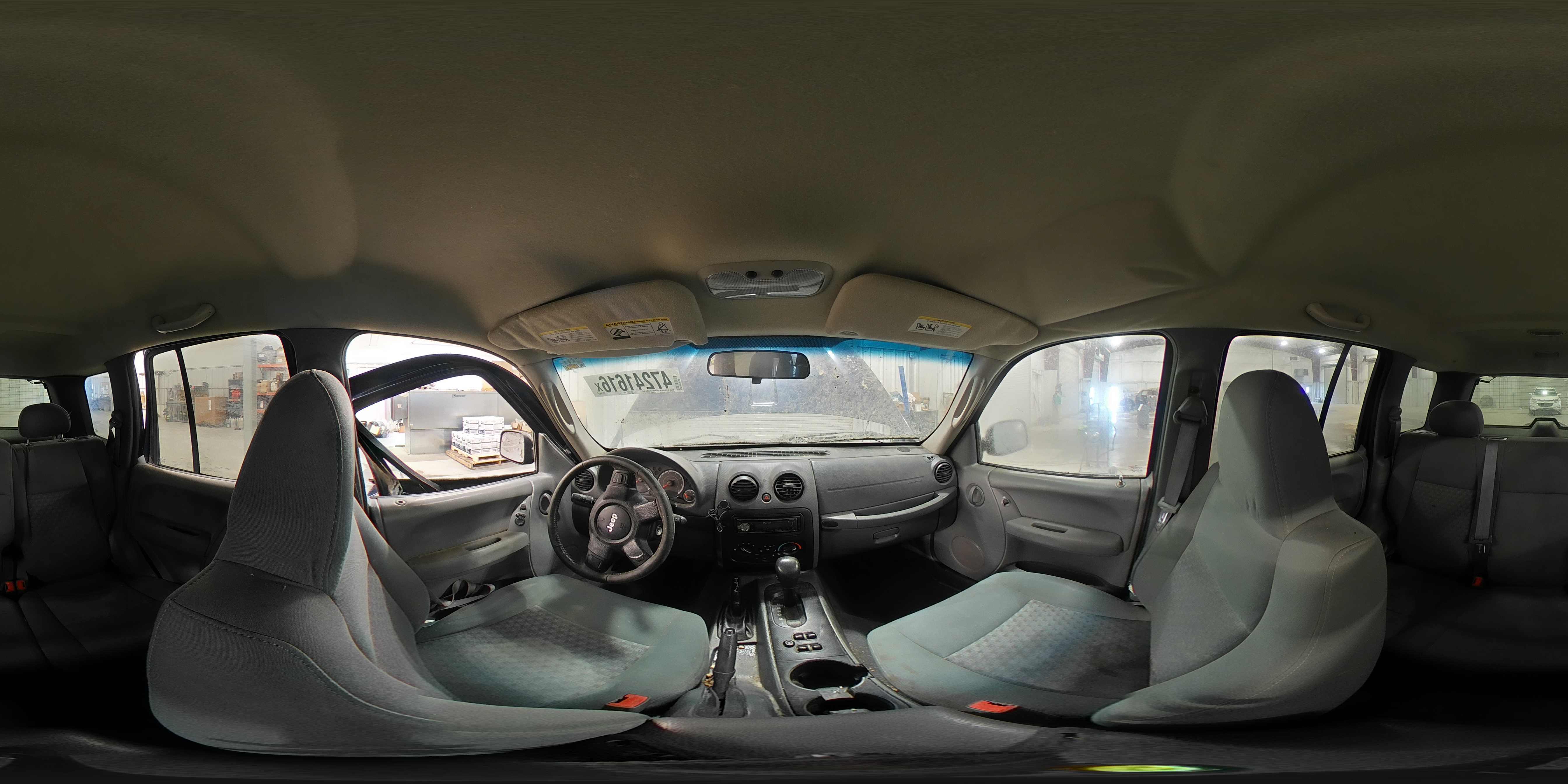 JEEP LIBERTY 2005 — 16