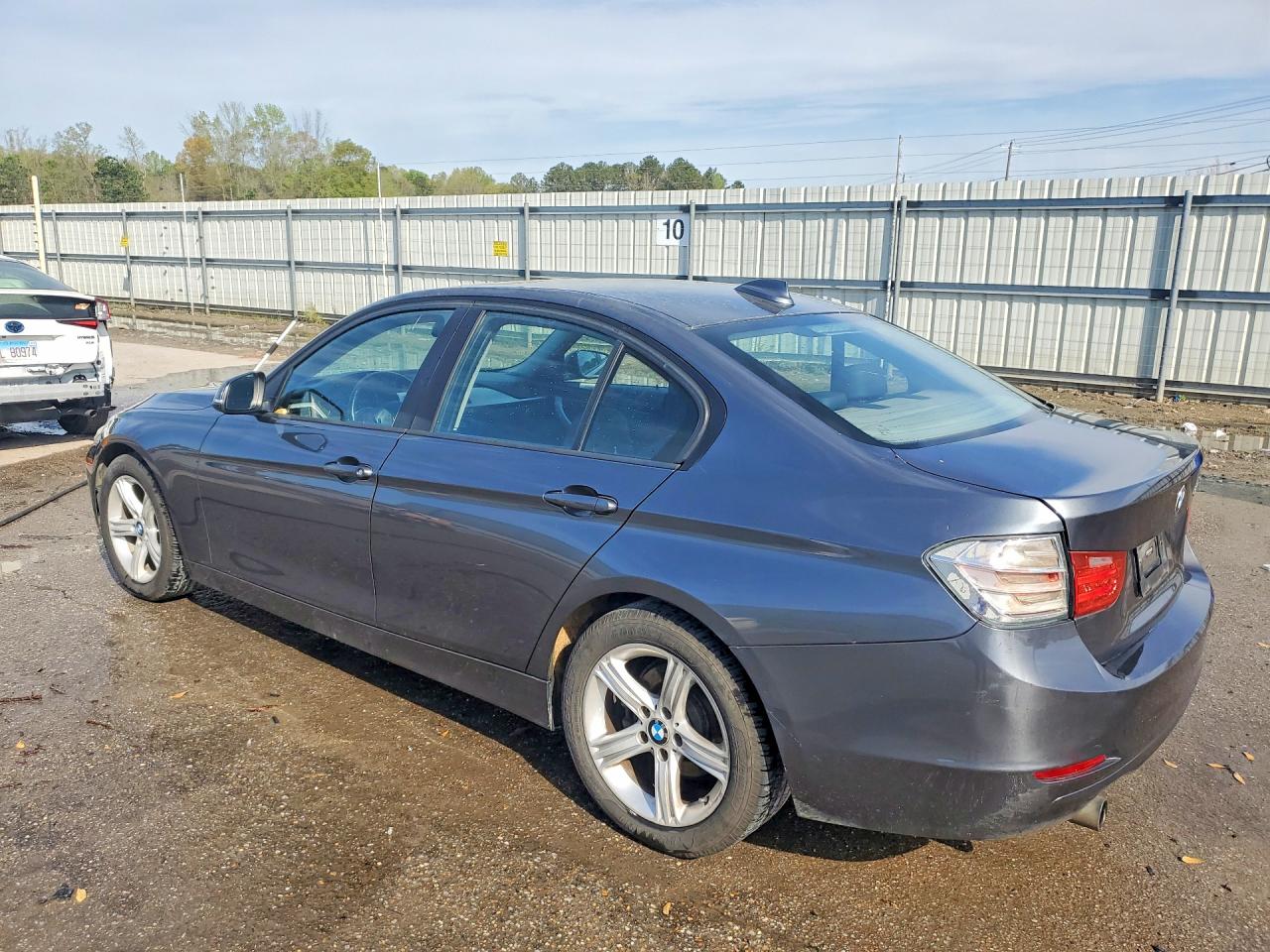 BMW 320 2013 — 3