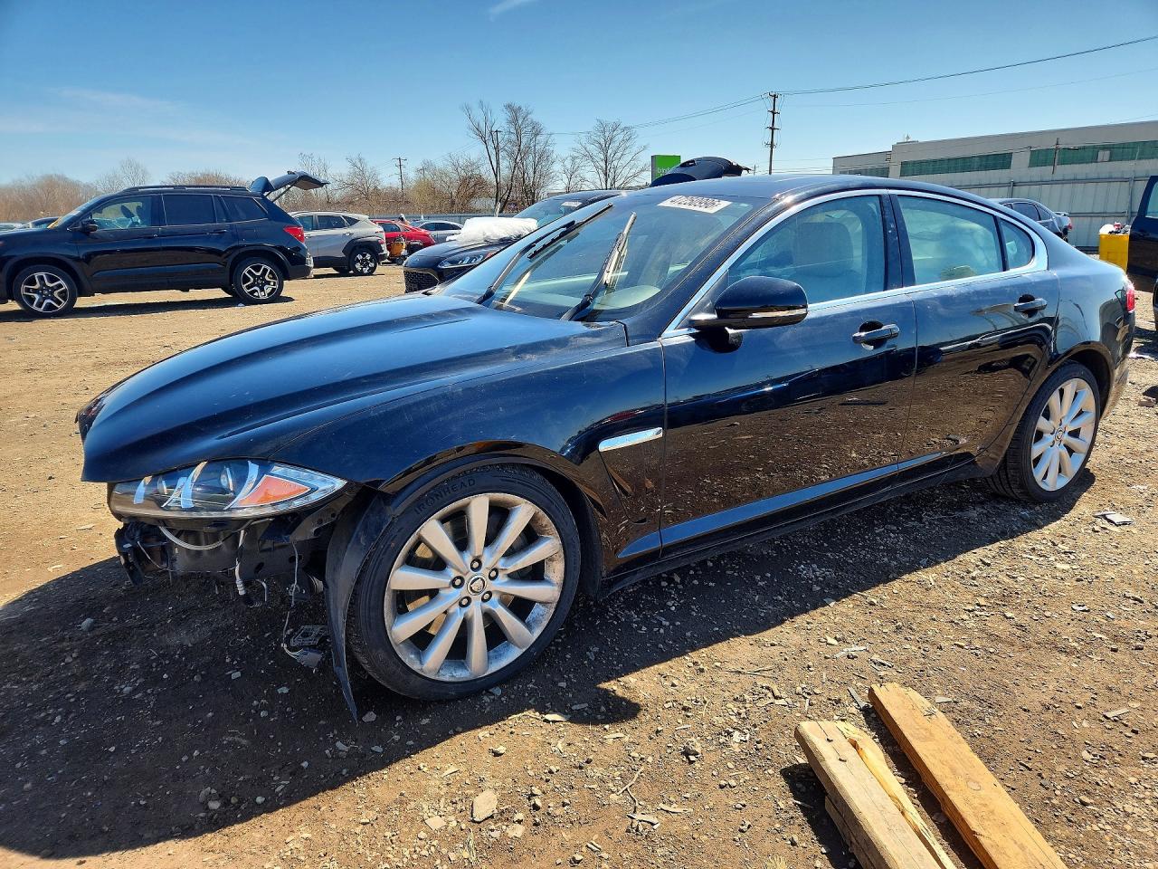 JAGUAR XF 2012 — 2