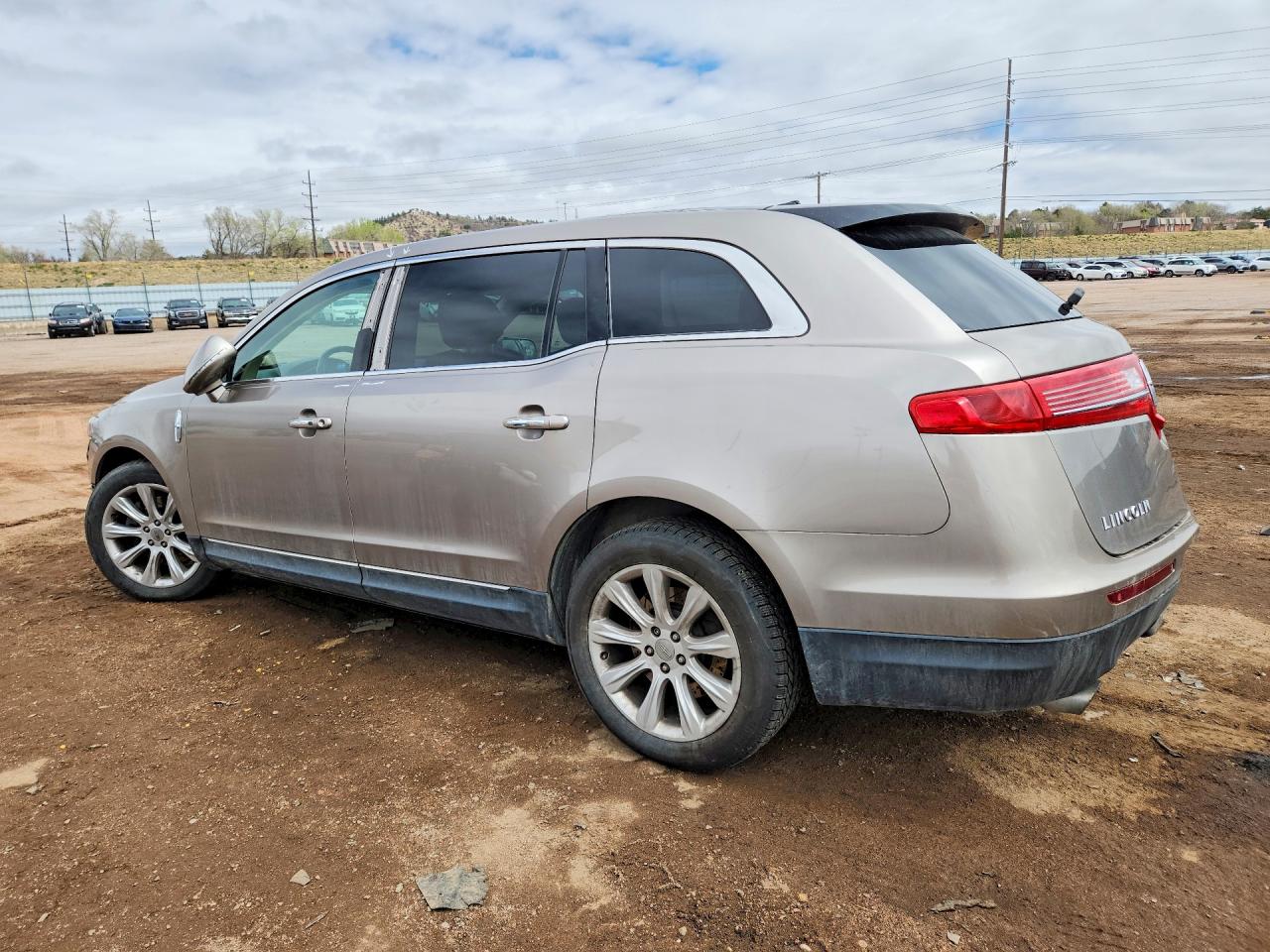 2018 LINCOLN MKT