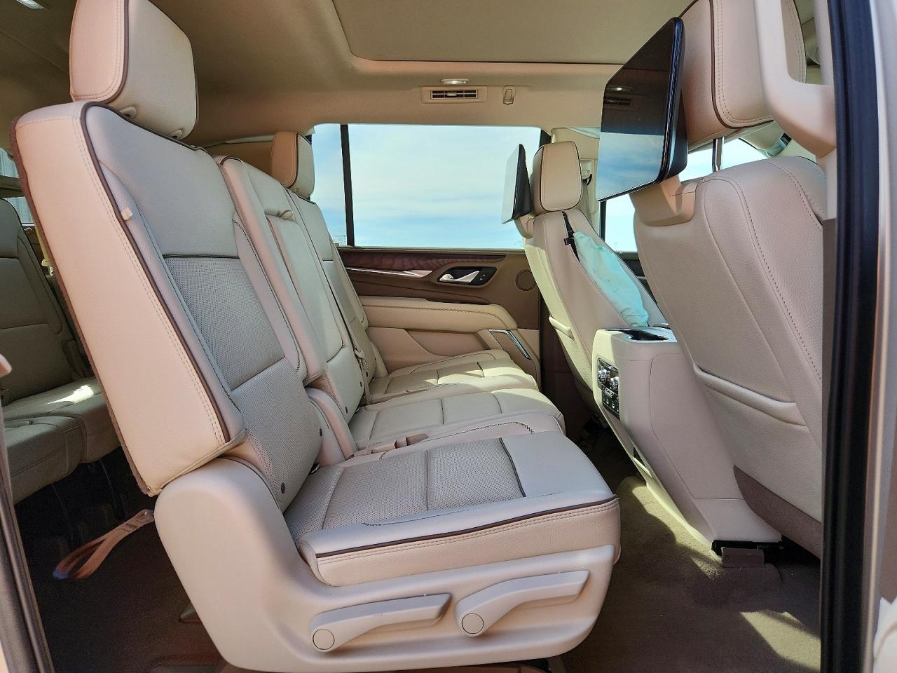 GMC YUKON XL 2021 — 12