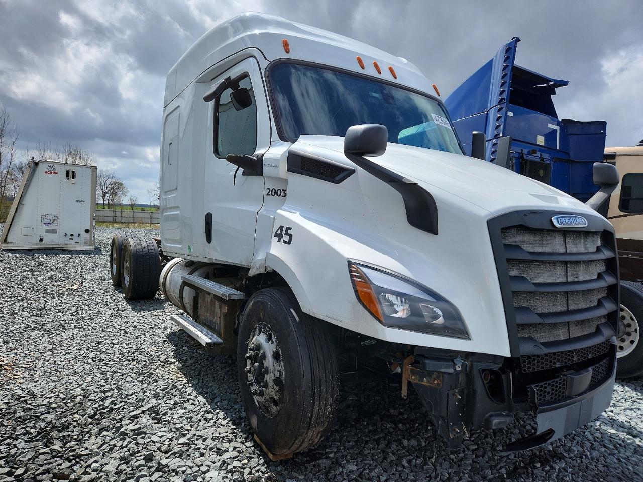2019 FREIGHTLINER CASCADIA 116