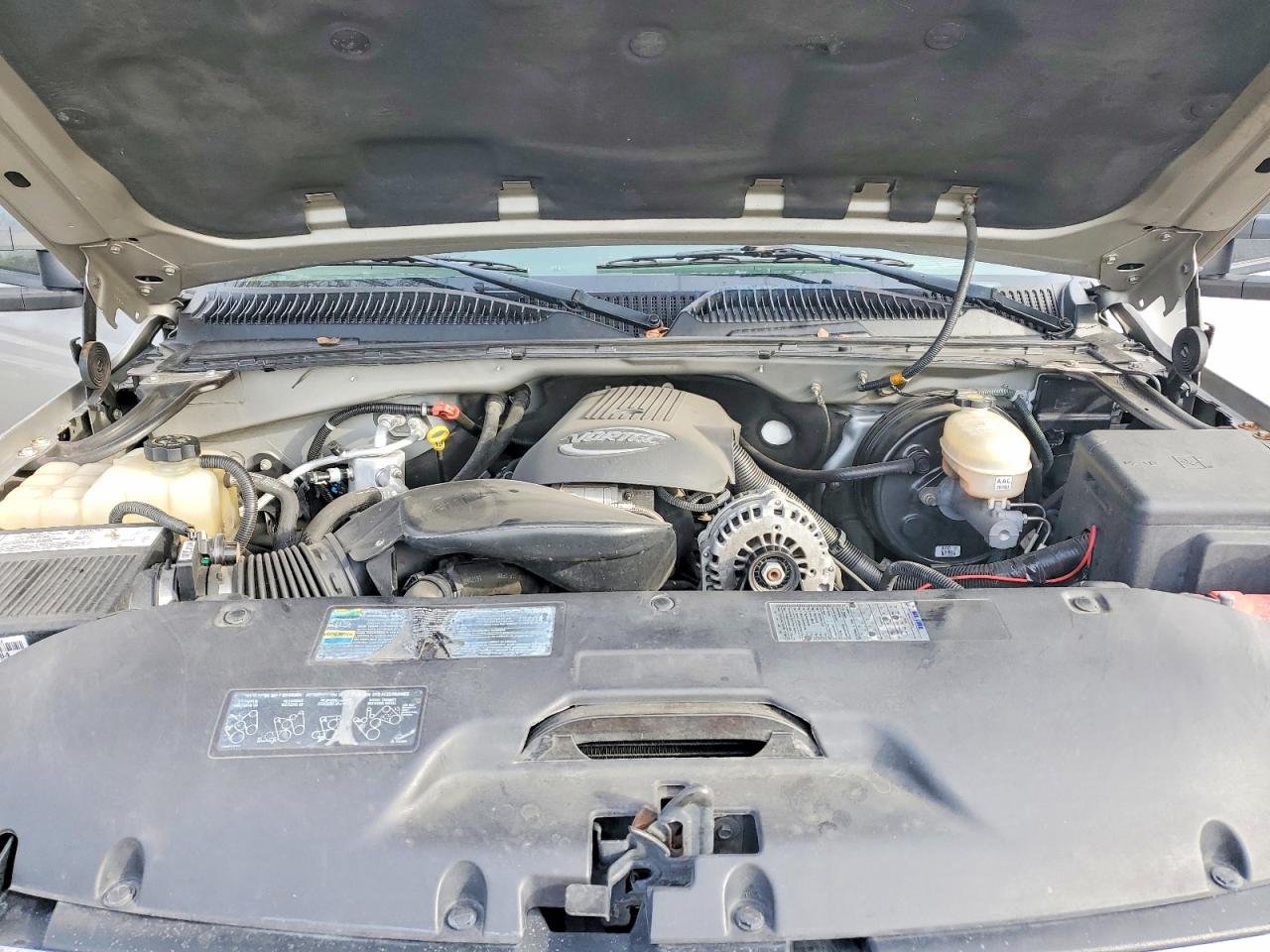 GMC NEW SIERRA 2005 — 11