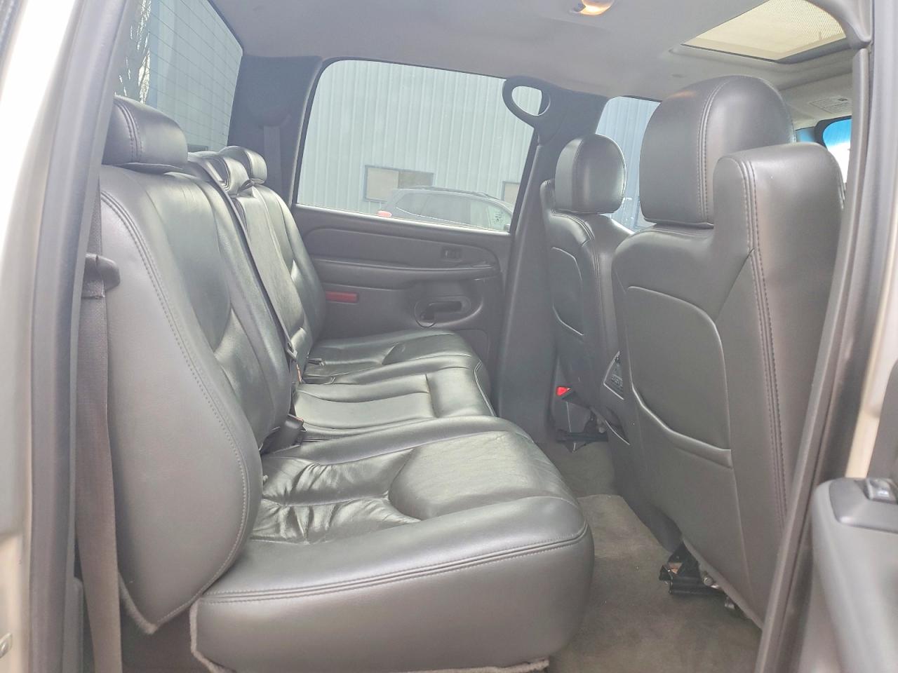 GMC NEW SIERRA 2005 — 10