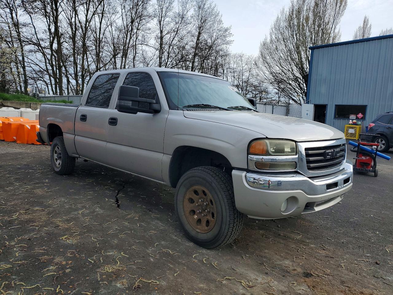 GMC NEW SIERRA 2005 — 4