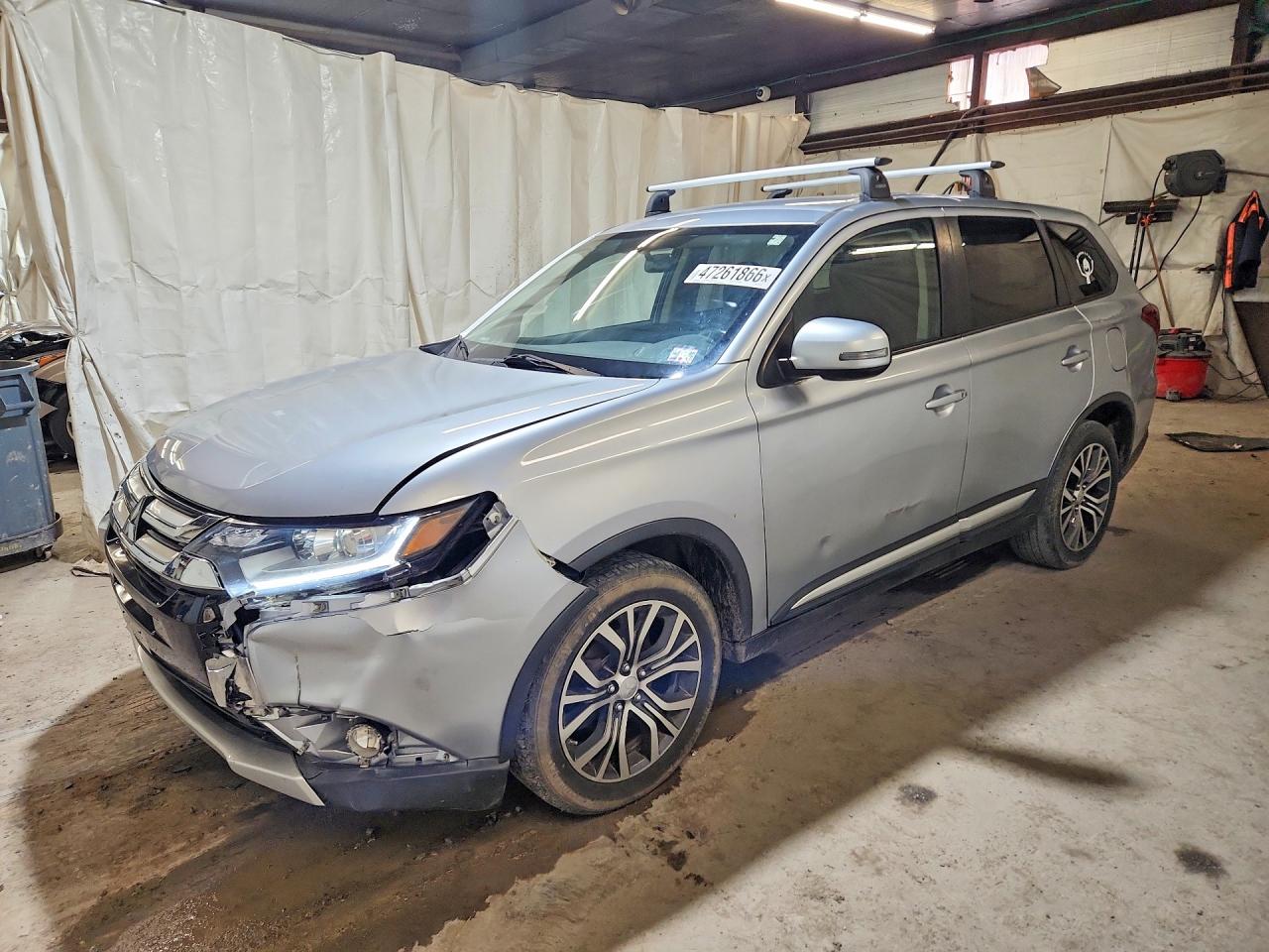 2017 MITSUBISHI OUTLANDER SE