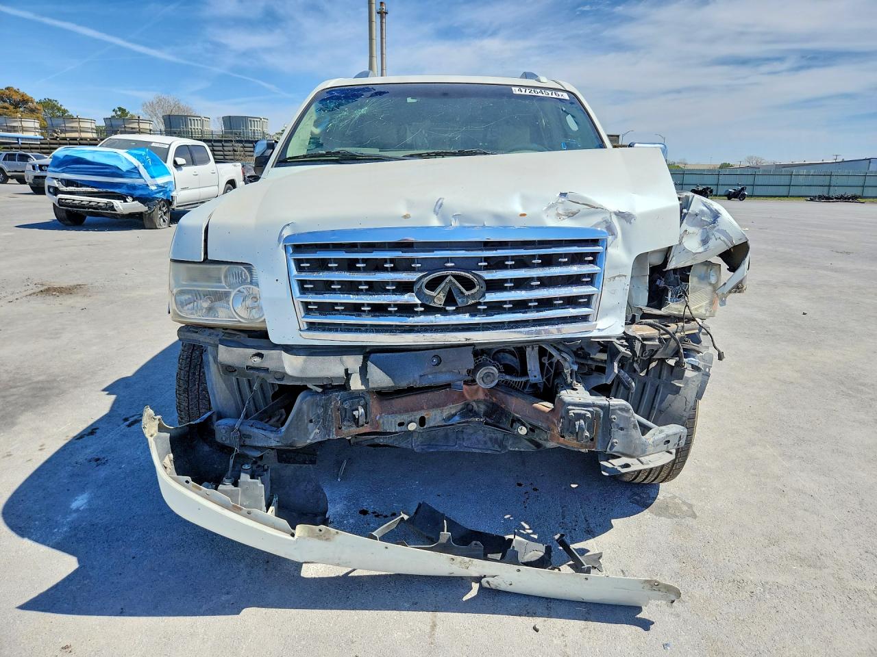 INFINITI QX56 2010 — 6