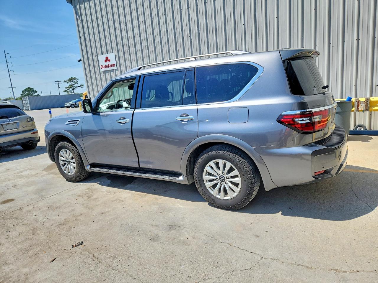 NISSAN ARMADA 2023 — 3