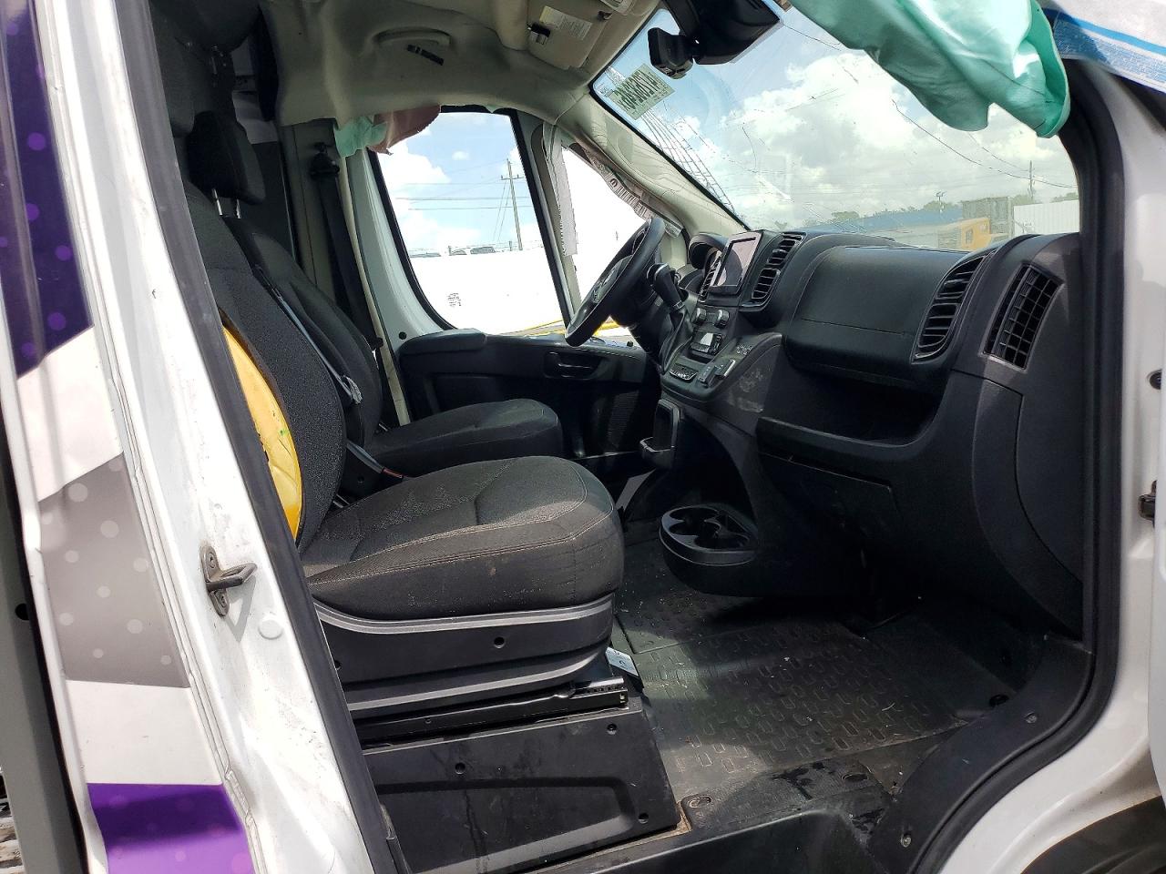 RAM PROMASTER 2500 2022 — 12