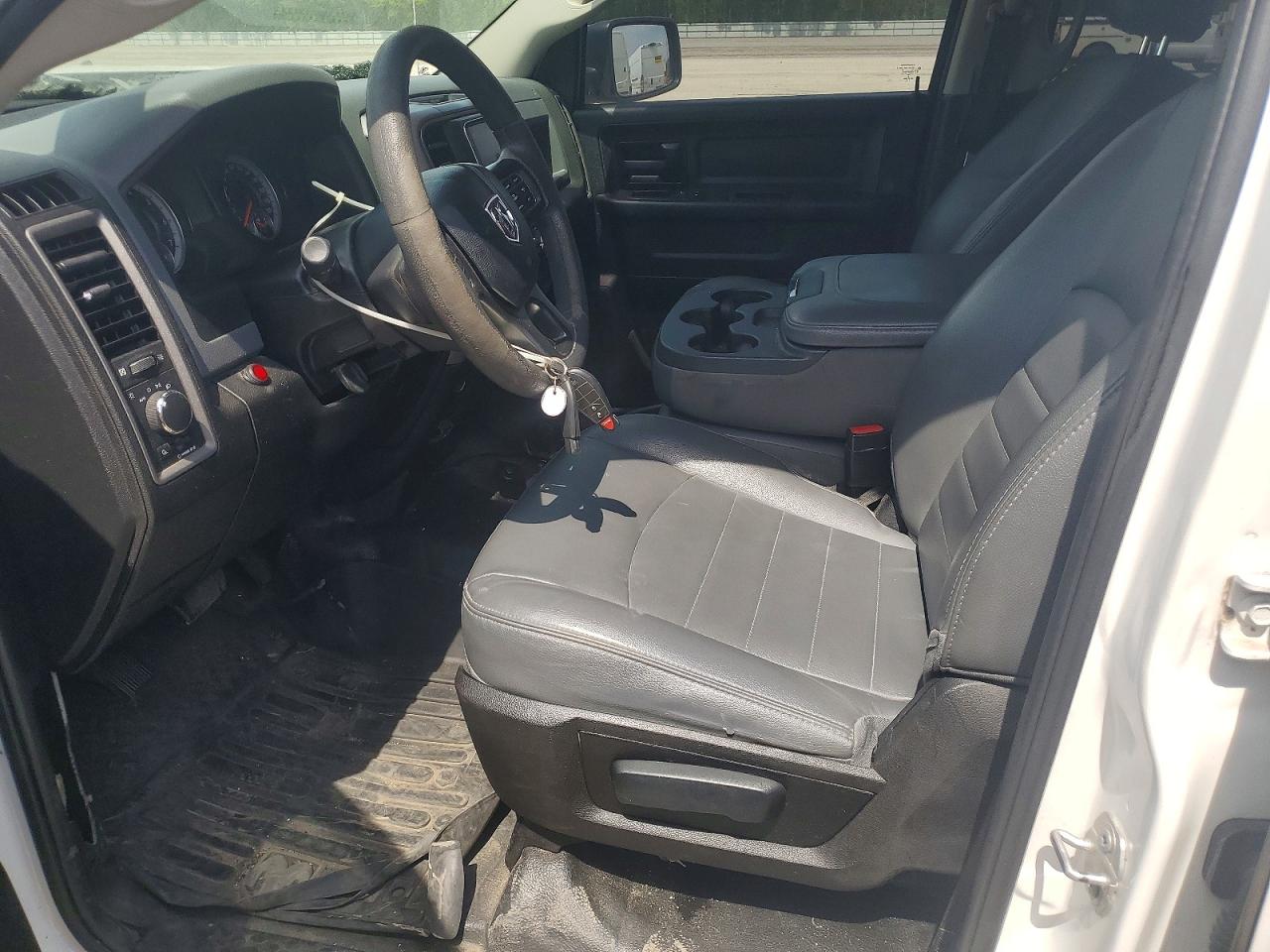 DODGE RAM 1500 2019 — 8