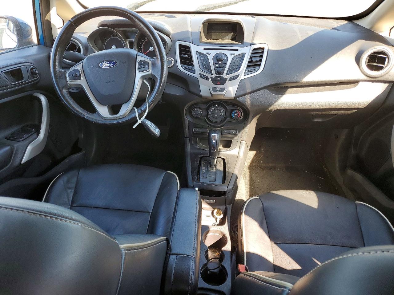 FORD FIESTA 2013 — 9