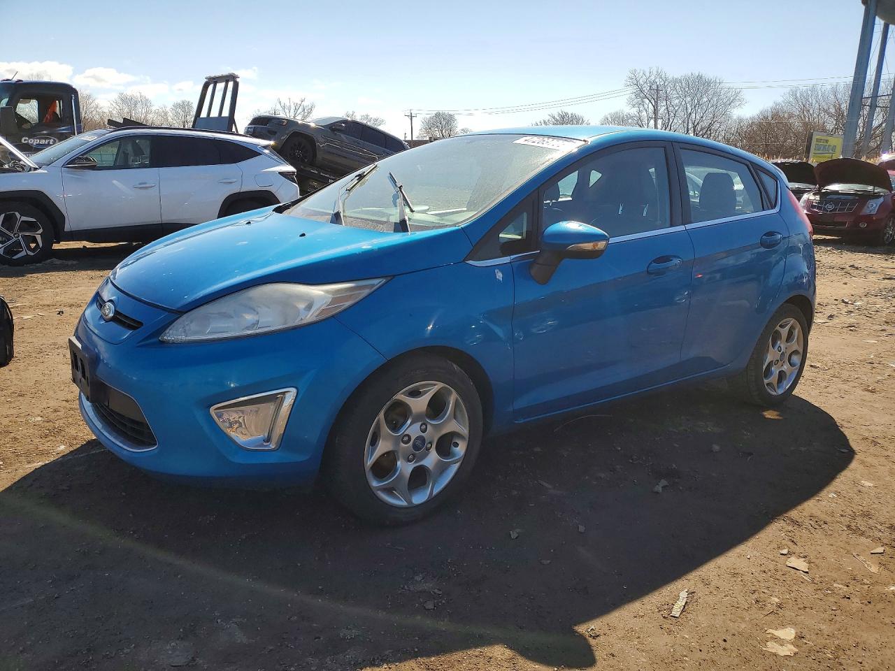 FORD FIESTA 2013 — 2