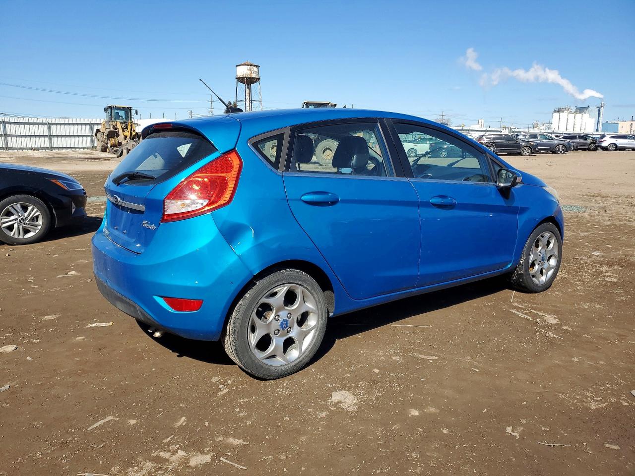 FORD FIESTA 2013 — 4