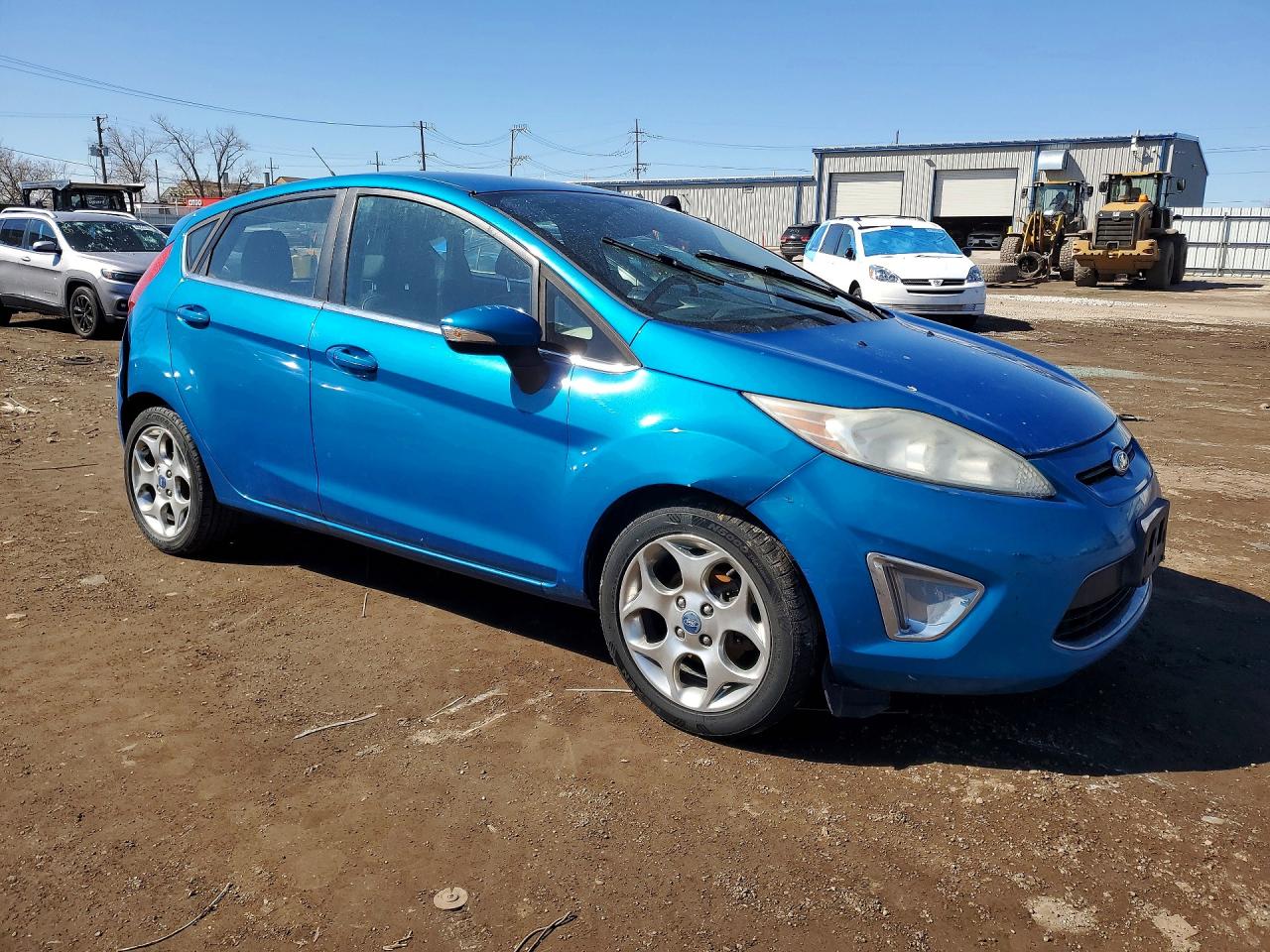 FORD FIESTA 2013 — 5