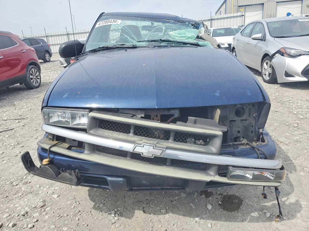 CHEVROLET S TRUCK 2000 — 6