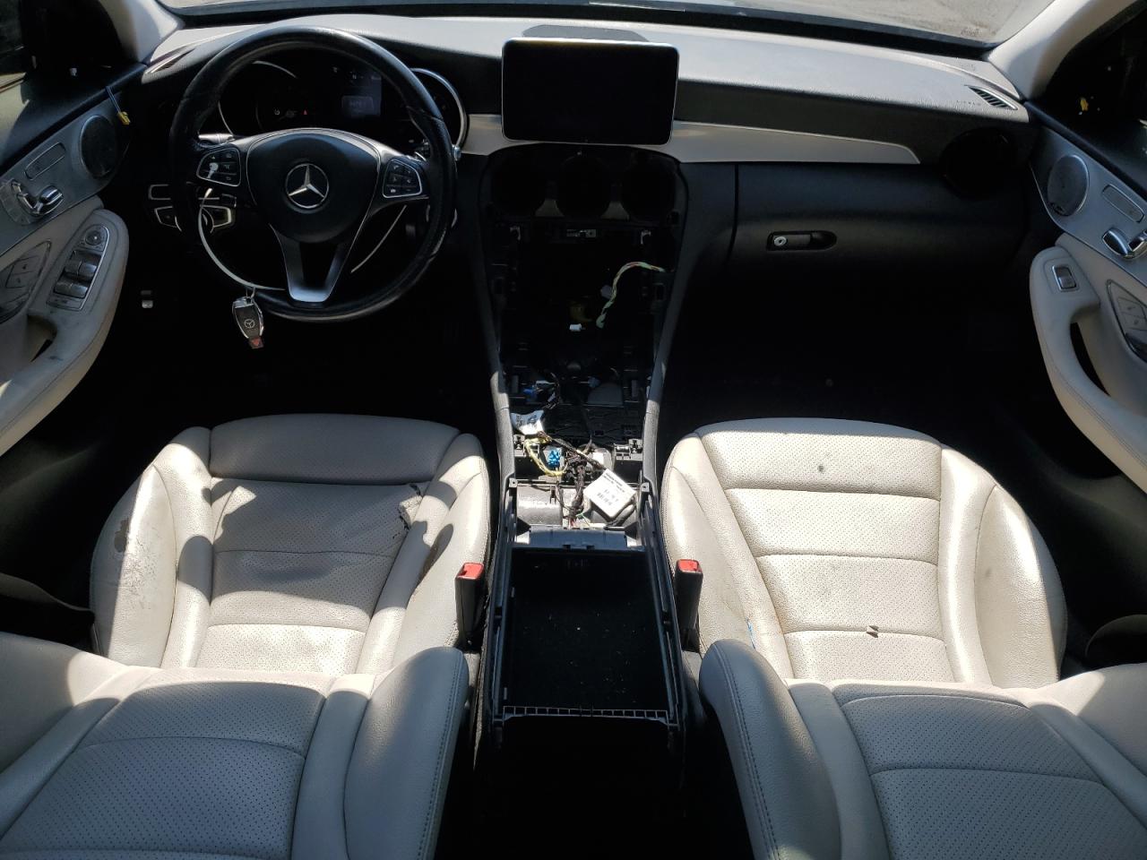 MERCEDES-BENZ C 2016 — 9
