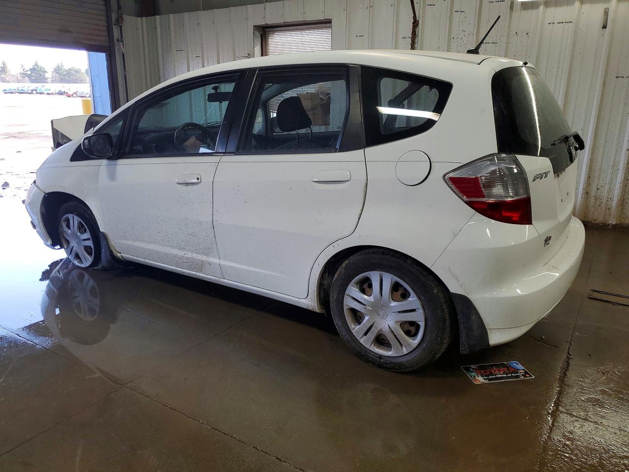 HONDA FIT 2011 — 3