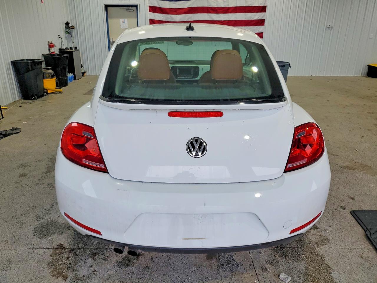 VOLKSWAGEN BEETLE 2015 — 7