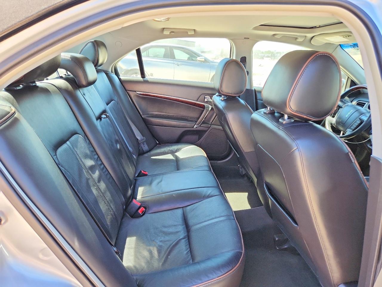 LINCOLN MKZ 2012 — 11