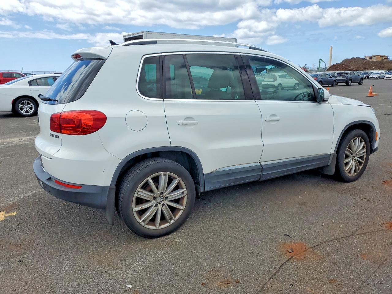 VOLKSWAGEN TIGUAN 2014 — 4