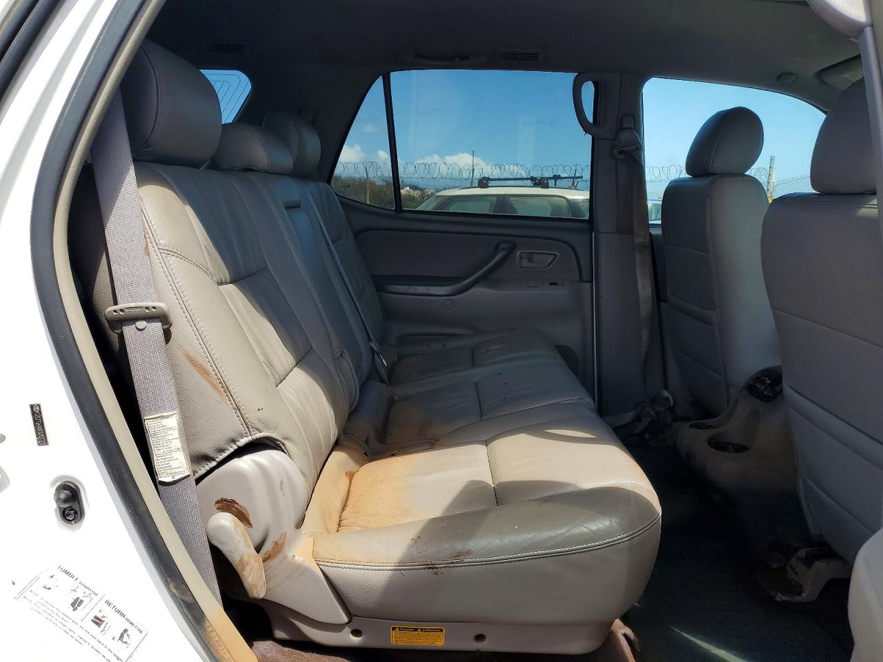 TOYOTA SEQUOIA 2007 — 12