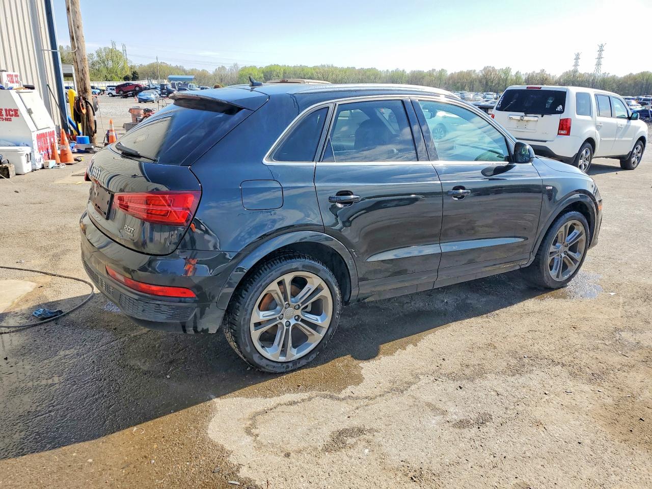AUDI Q3 2016 — 4