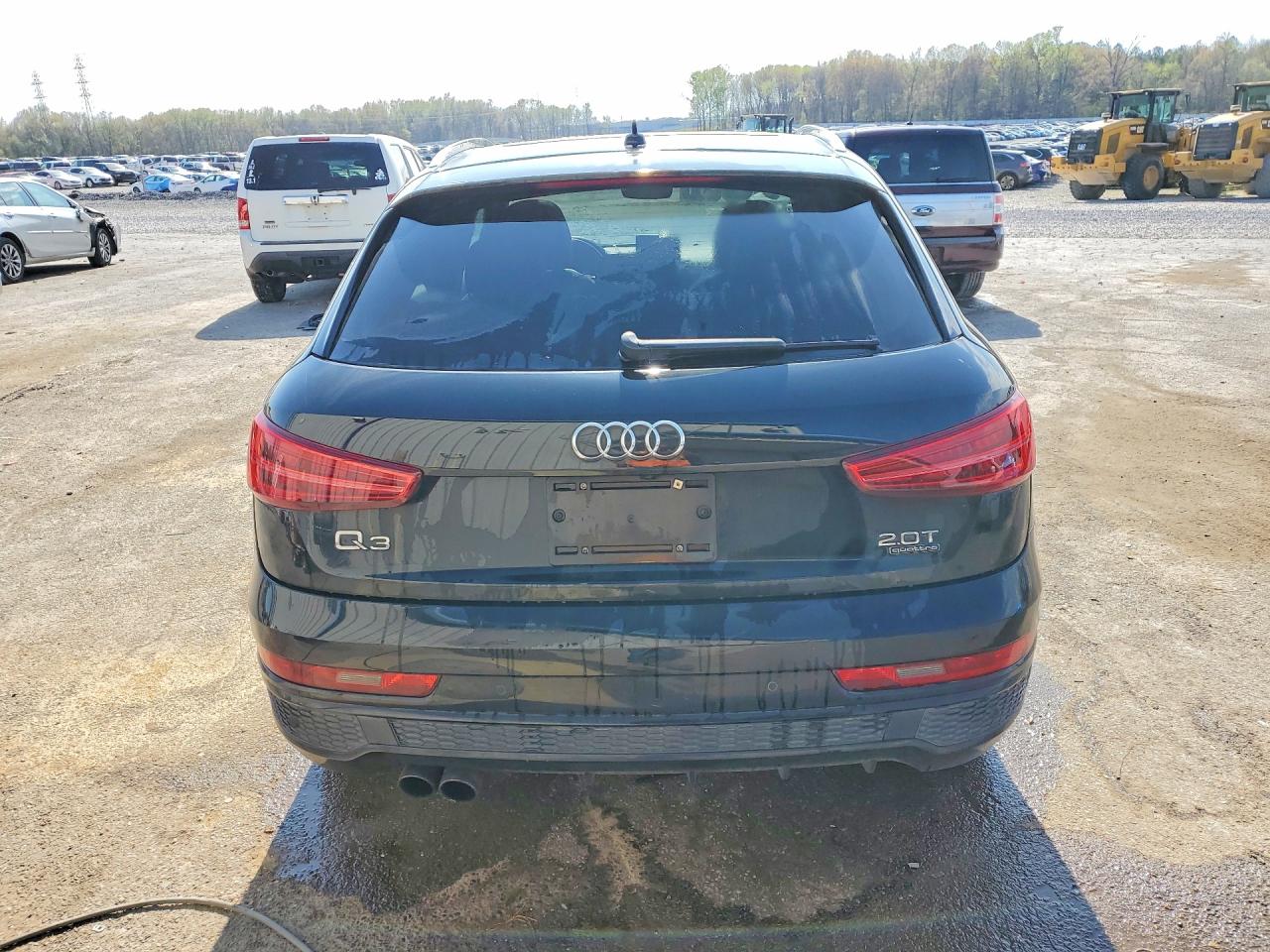 AUDI Q3 2016 — 7