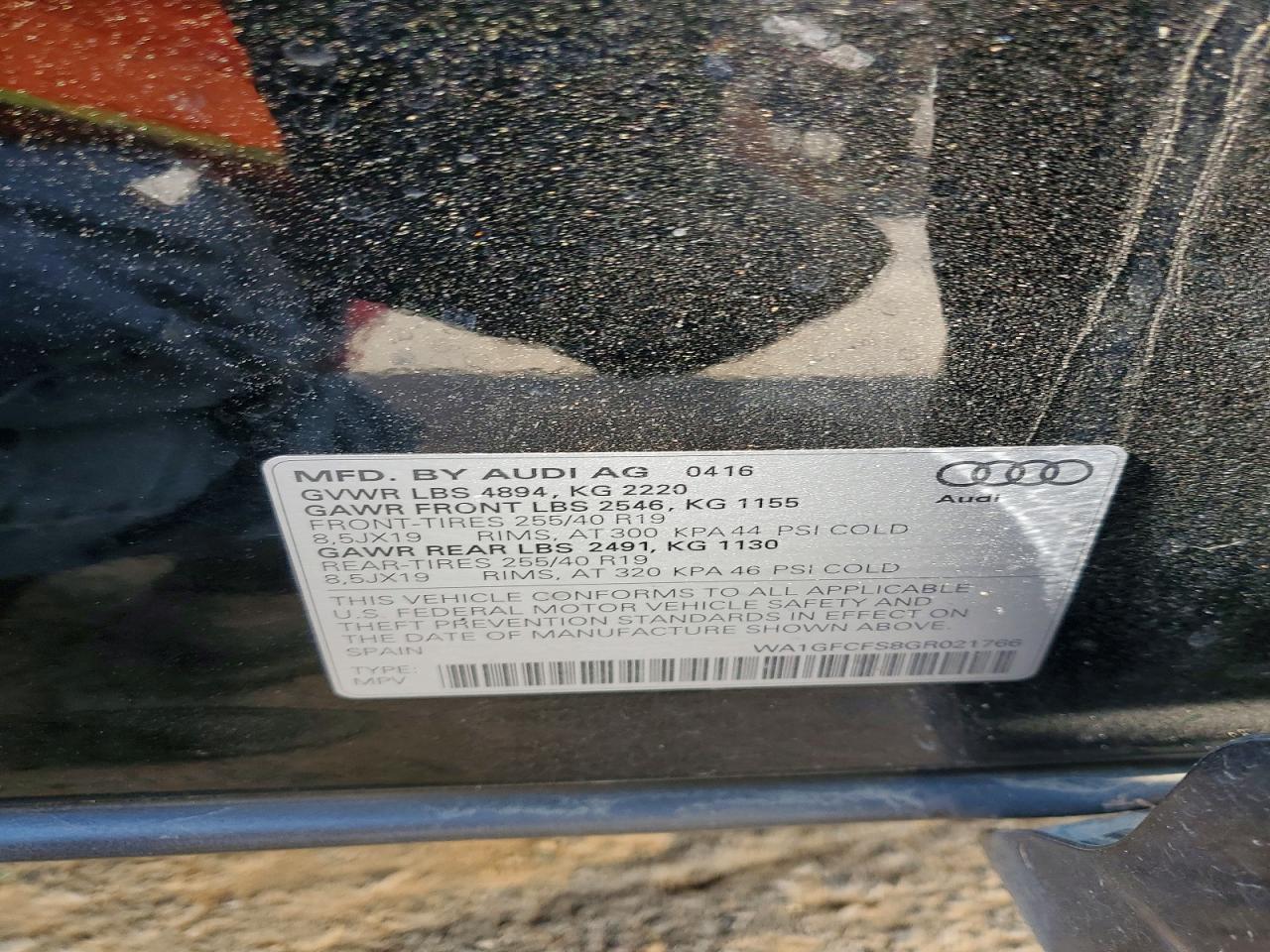 AUDI Q3 2016 — 13