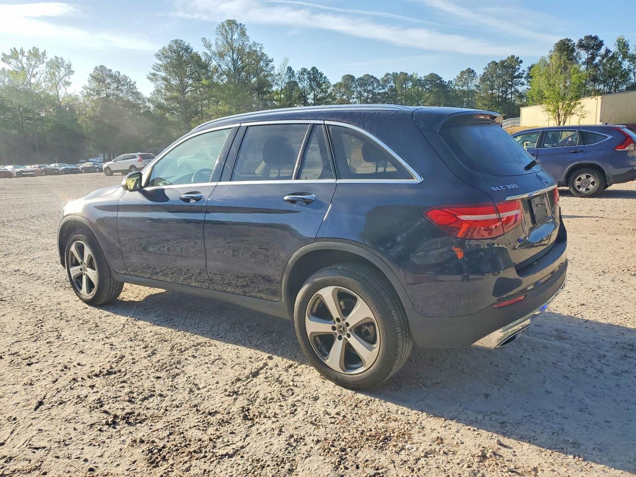 MERCEDES-BENZ GLC 2019 — 3