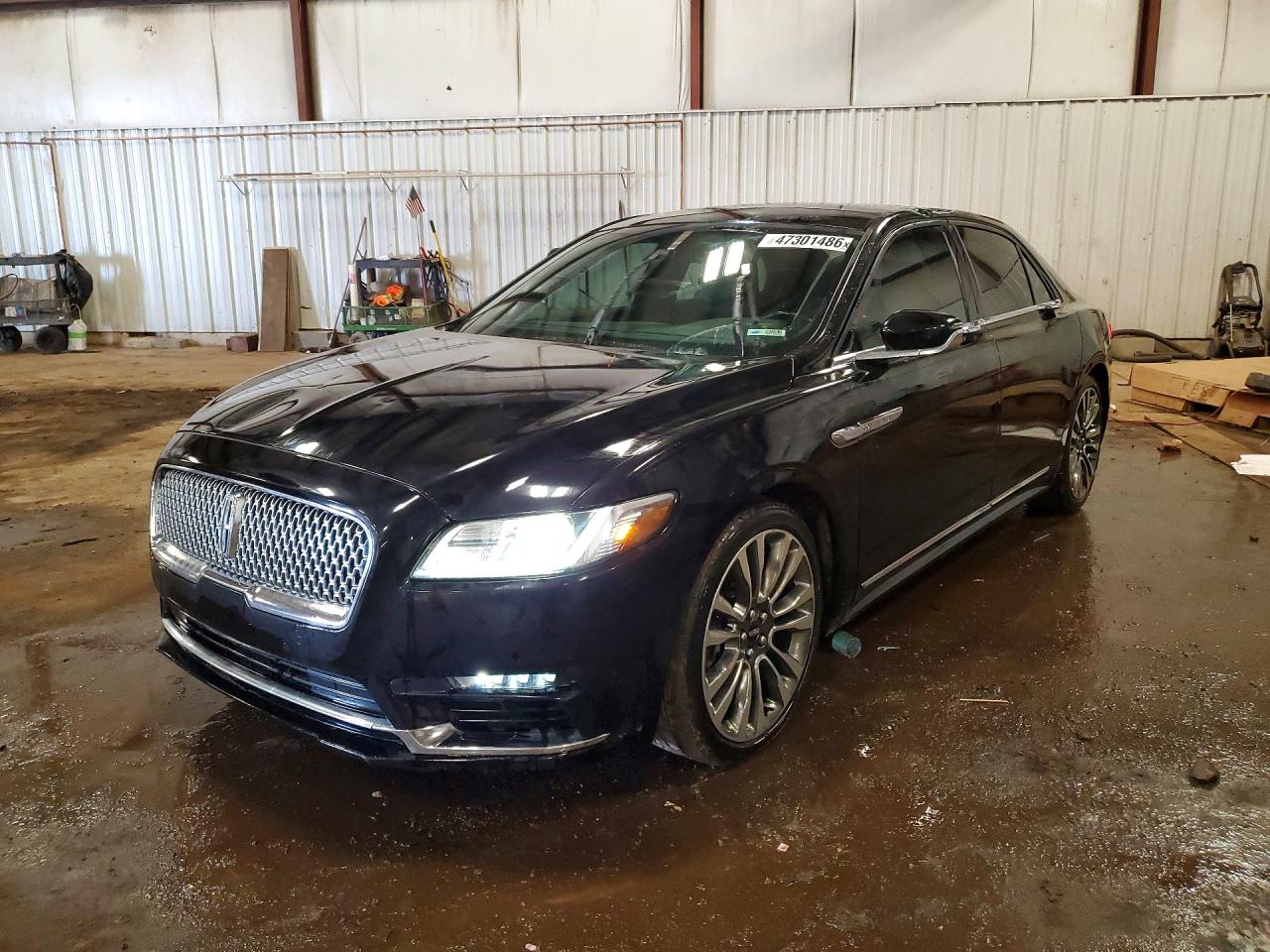 2017 LINCOLN CONTINENTAL RESERVE