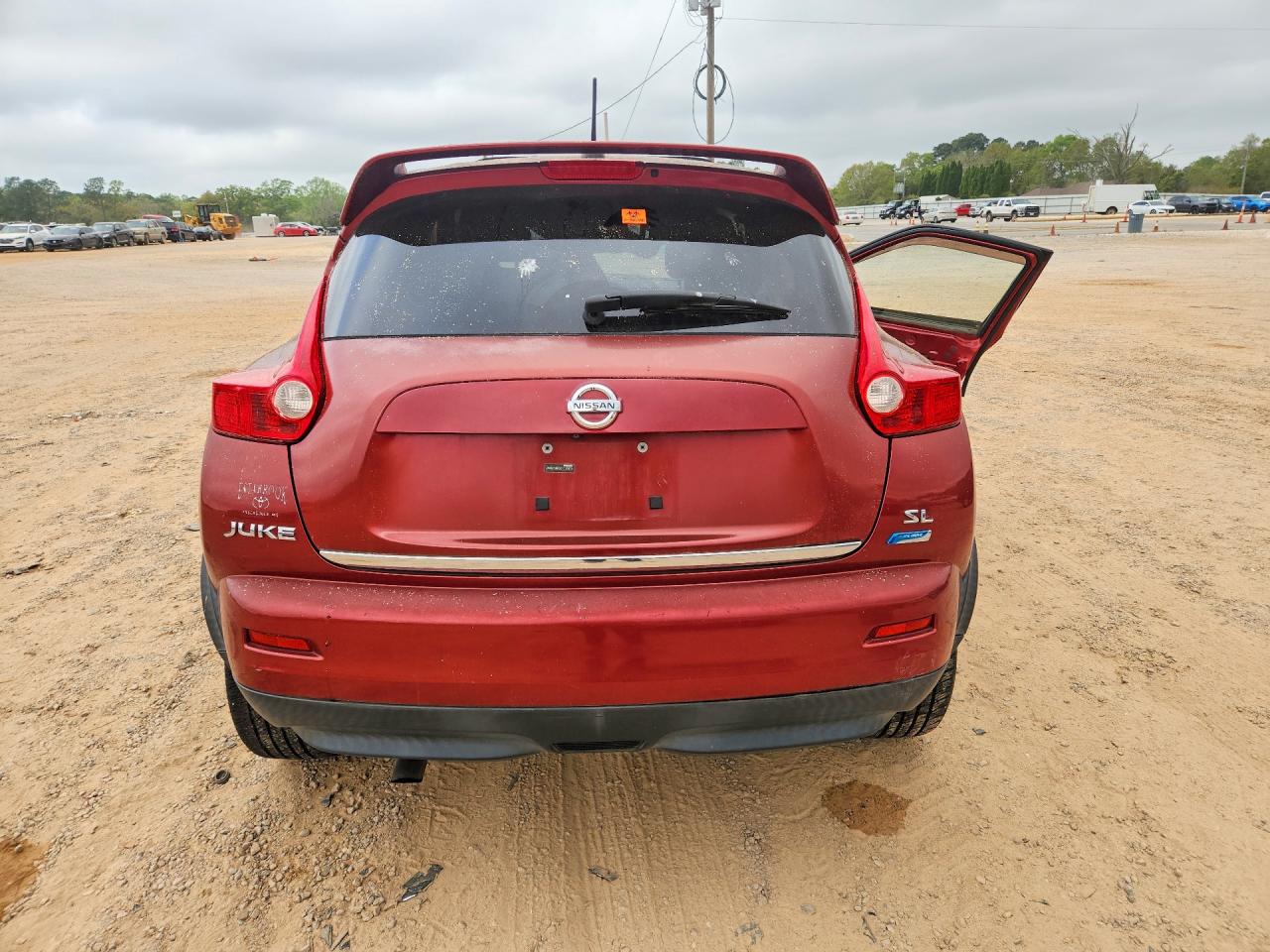NISSAN JUKE 2012 — 7