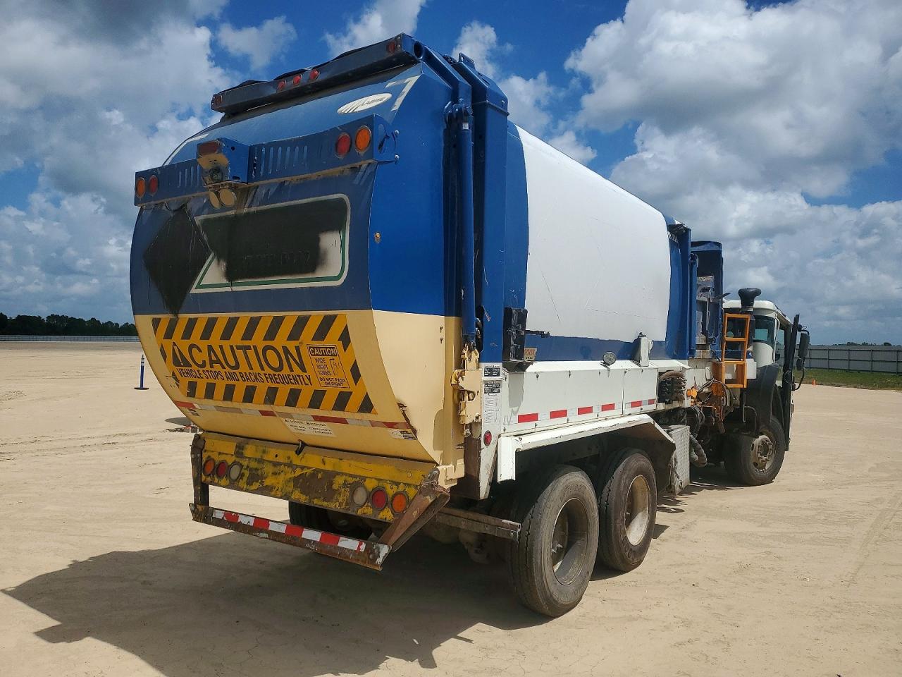 Mack Lr 2018 — 5