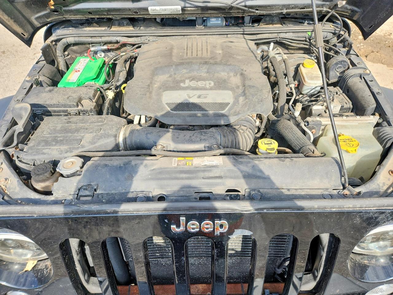 JEEP WRANGLER UNLIMITED 2015 — 12