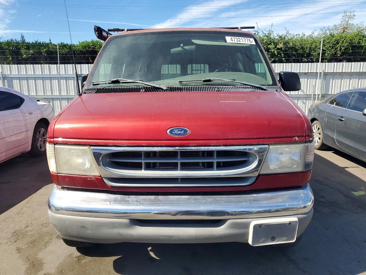 FORD ECONOLINE 2000 — 6