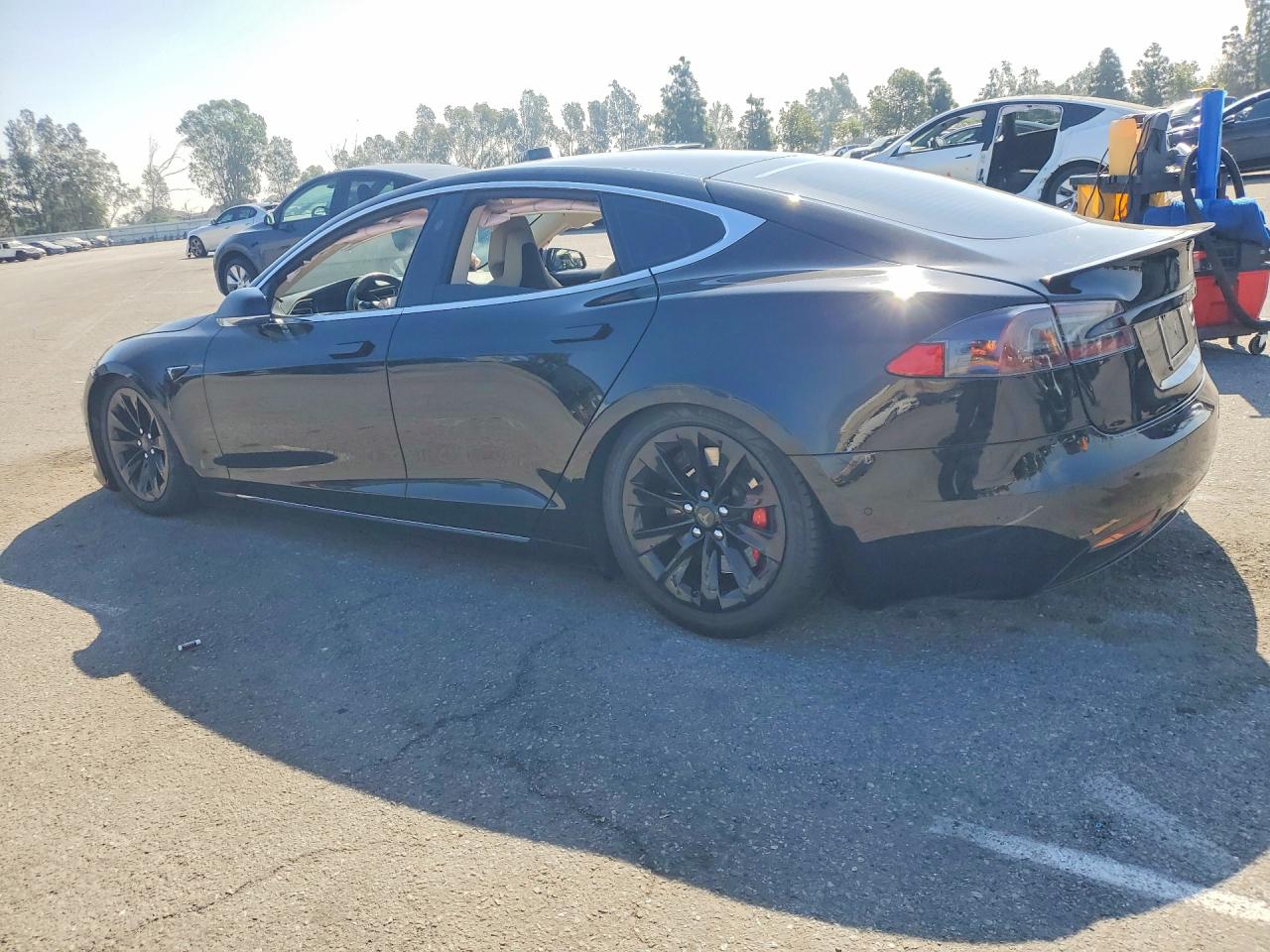 TESLA MODEL S 2017 — 3