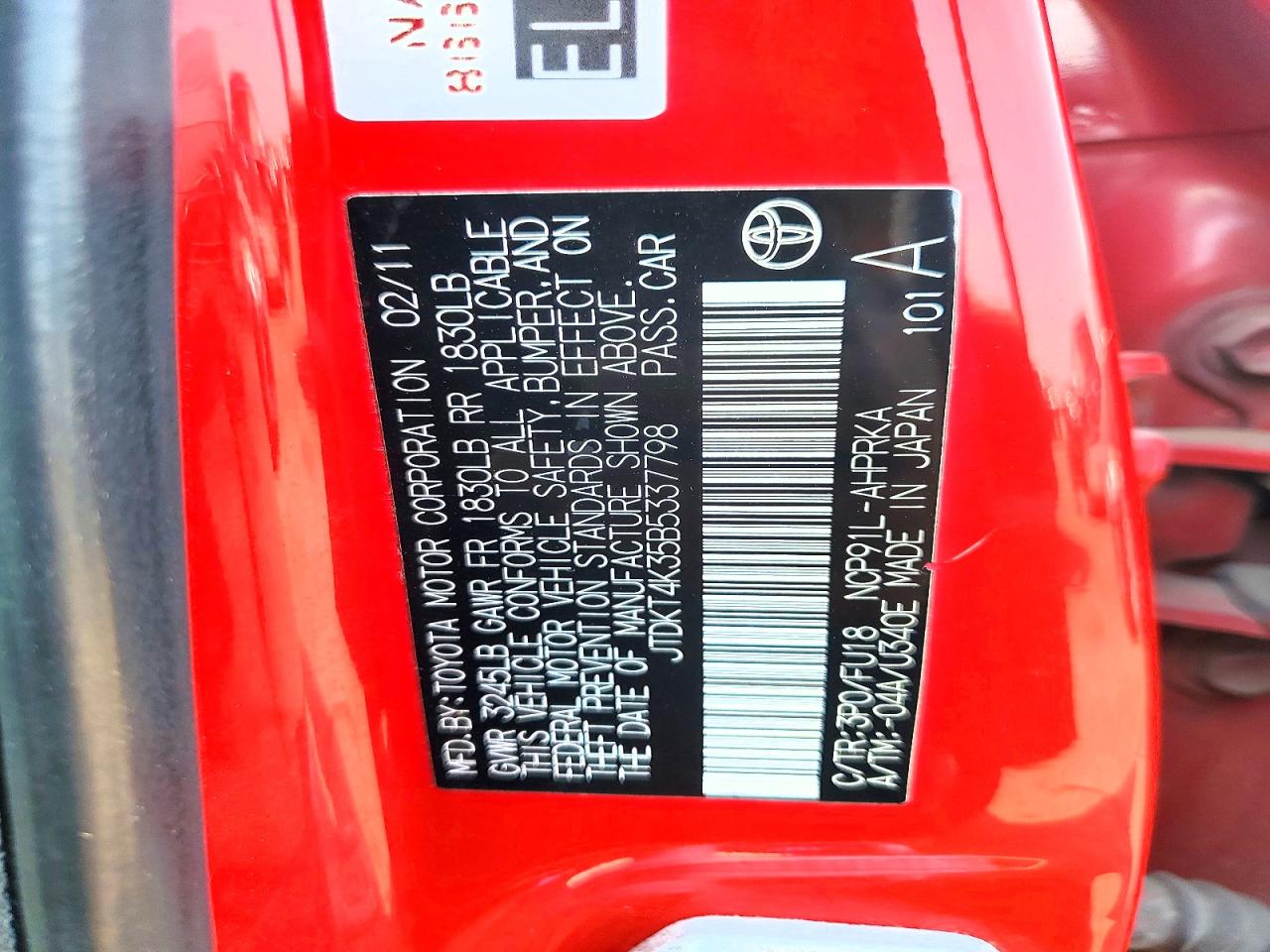 TOYOTA YARIS 2011 — 13