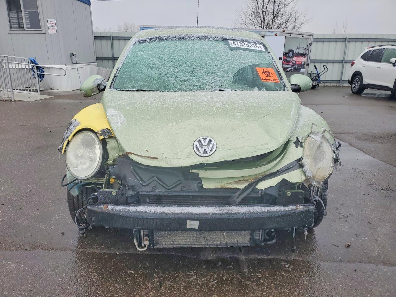 VOLKSWAGEN NEW BEETLE 2008 — 6
