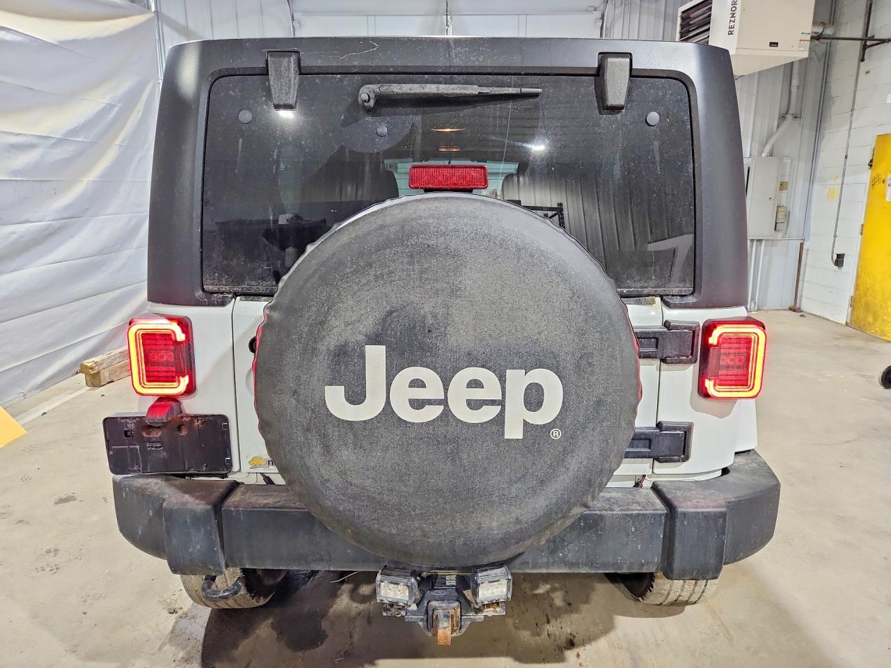 JEEP WRANGLER 2015 — 7