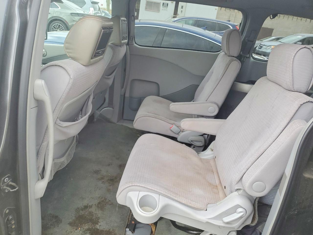 NISSAN QUEST 2006 — 12