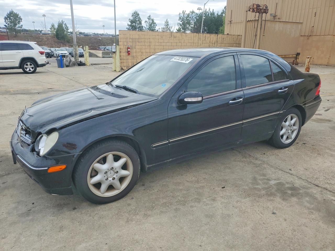 MERCEDES-BENZ C 2004 — 2