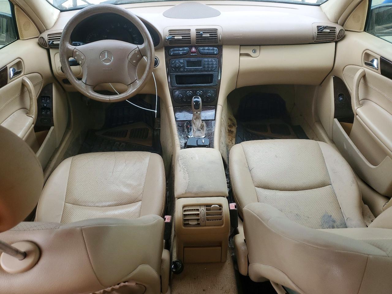 MERCEDES-BENZ C 2004 — 9