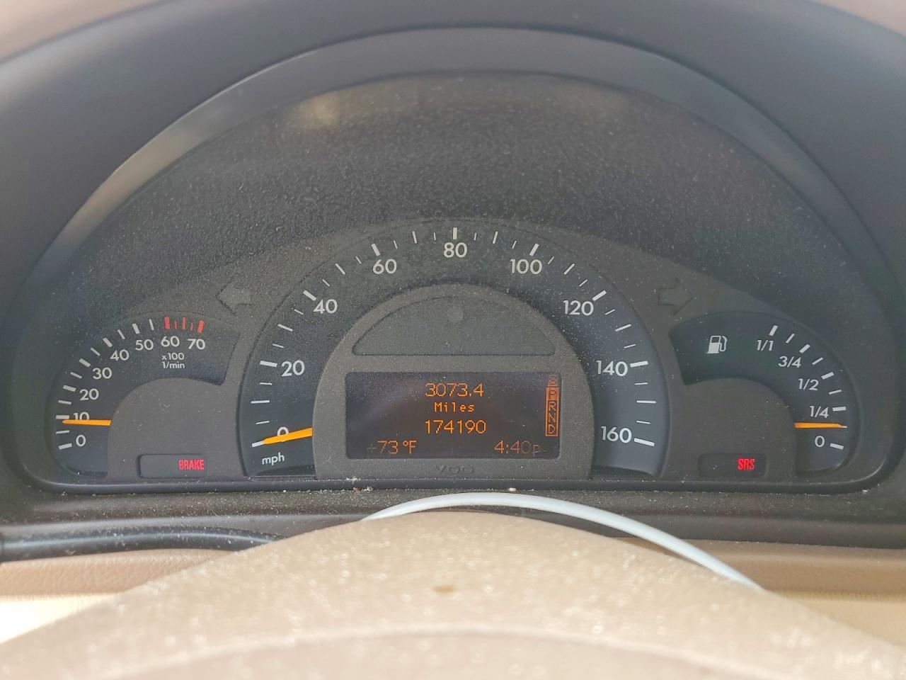 MERCEDES-BENZ C 2004 — 10