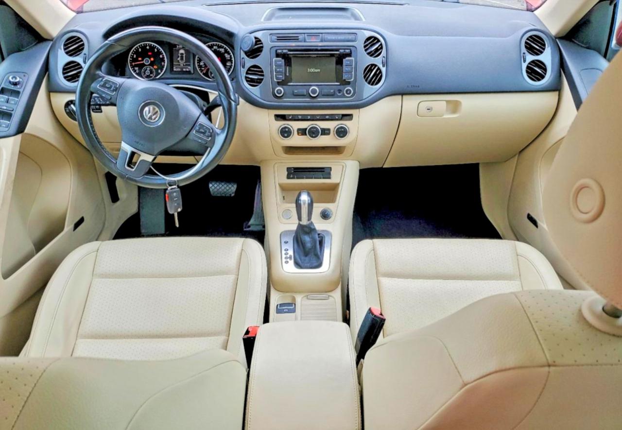 VOLKSWAGEN TIGUAN 2015 — 9