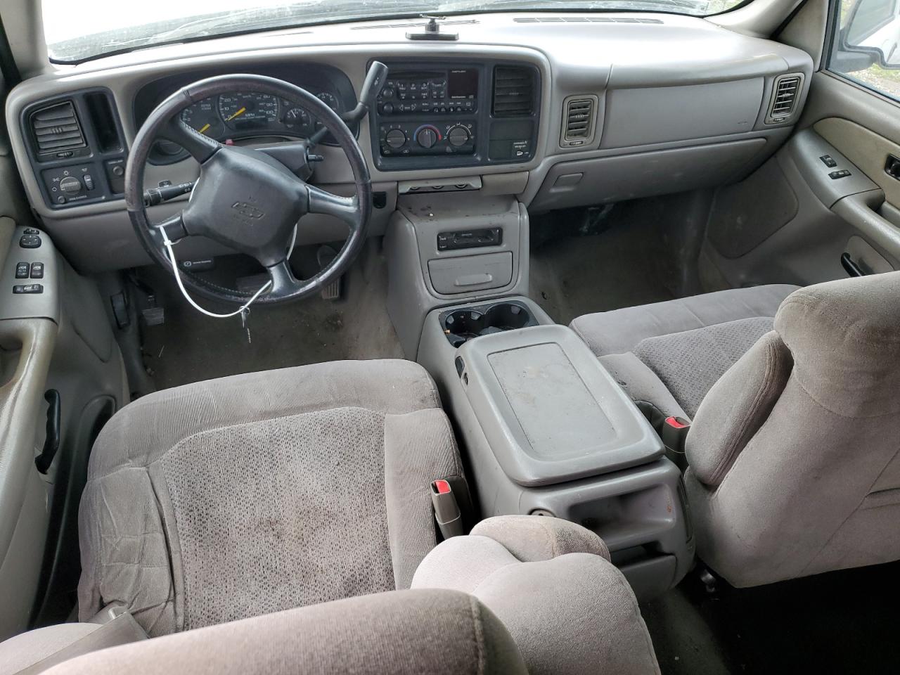 CHEVROLET SILVERADO 2000 — 9