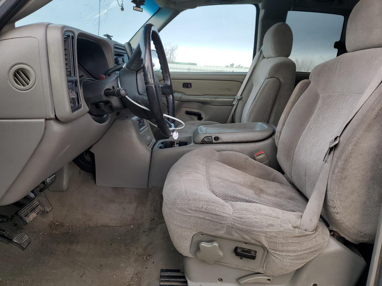 CHEVROLET SILVERADO 2000 — 8