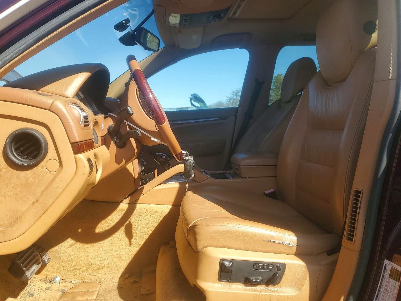 PORSCHE CAYENNE 2006 — 8
