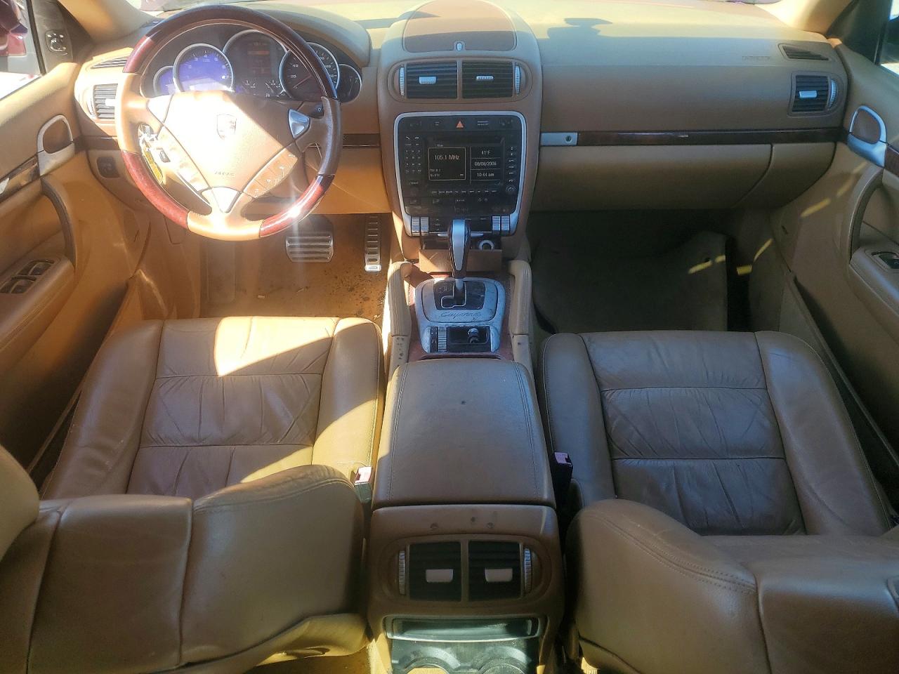 PORSCHE CAYENNE 2006 — 9