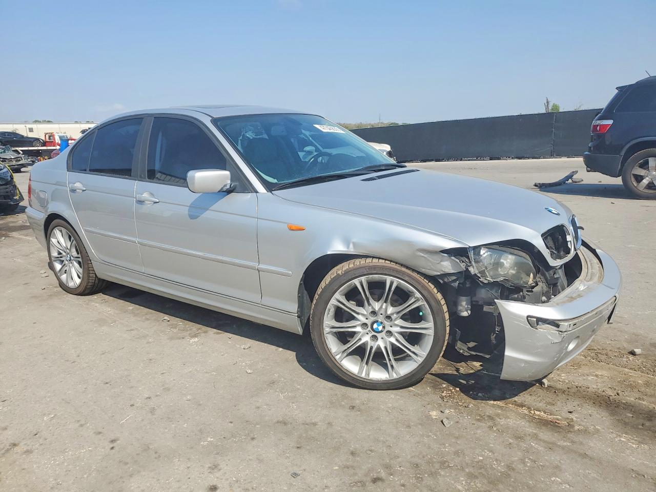 2003 BMW 325 I
