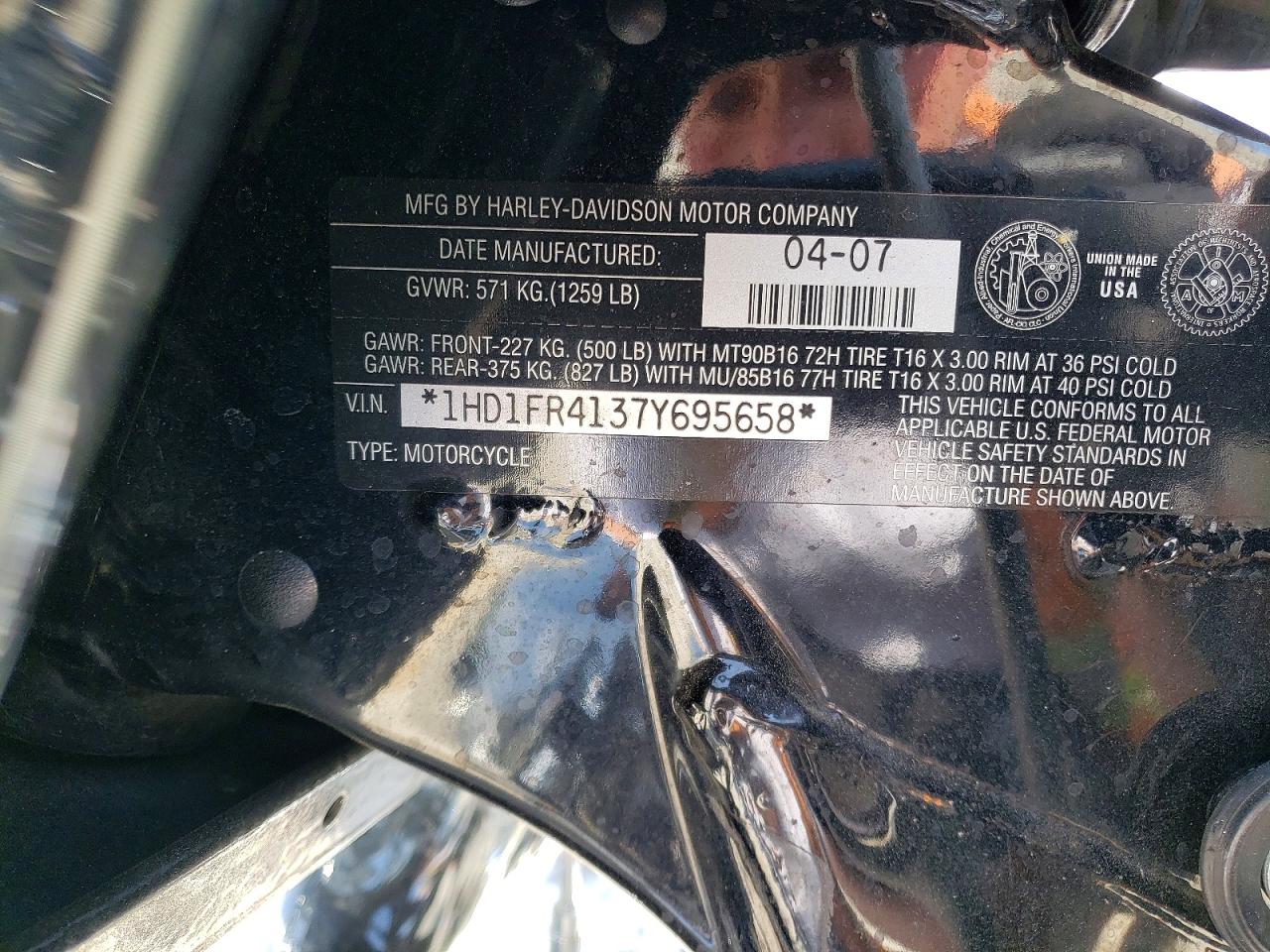 HARLEY-DAVIDSON FLHRCI 2007 — 10
