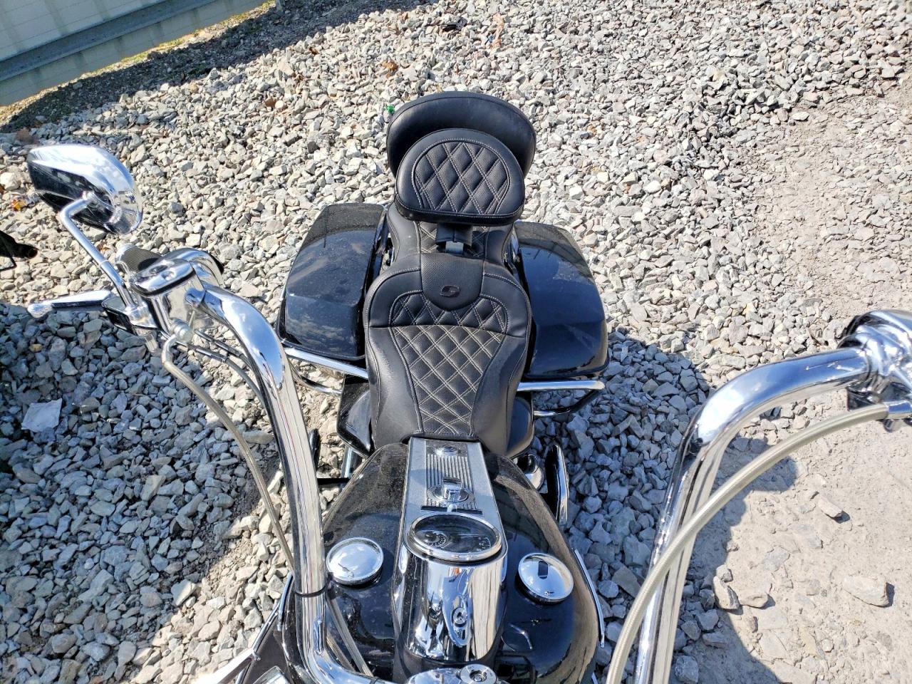 HARLEY-DAVIDSON FLHRCI 2007 — 6